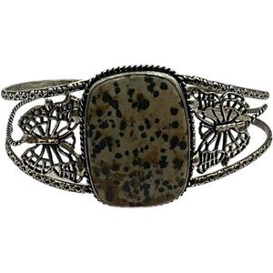 Vintage Silver Cuff Bracelet With Dalmatian Stone Inlay & Filigree Detail